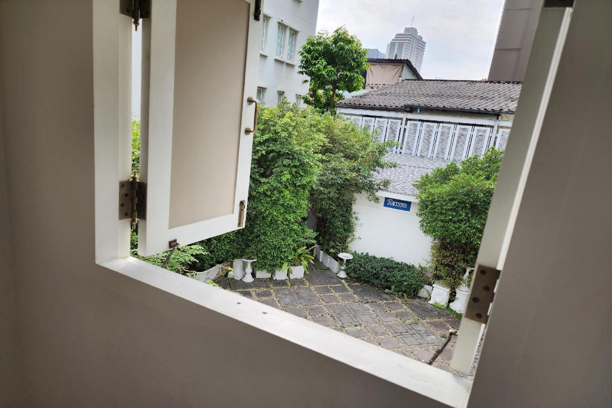 Forgotten Hostel Silom Μπανγκόκ Εξωτερικό φωτογραφία
