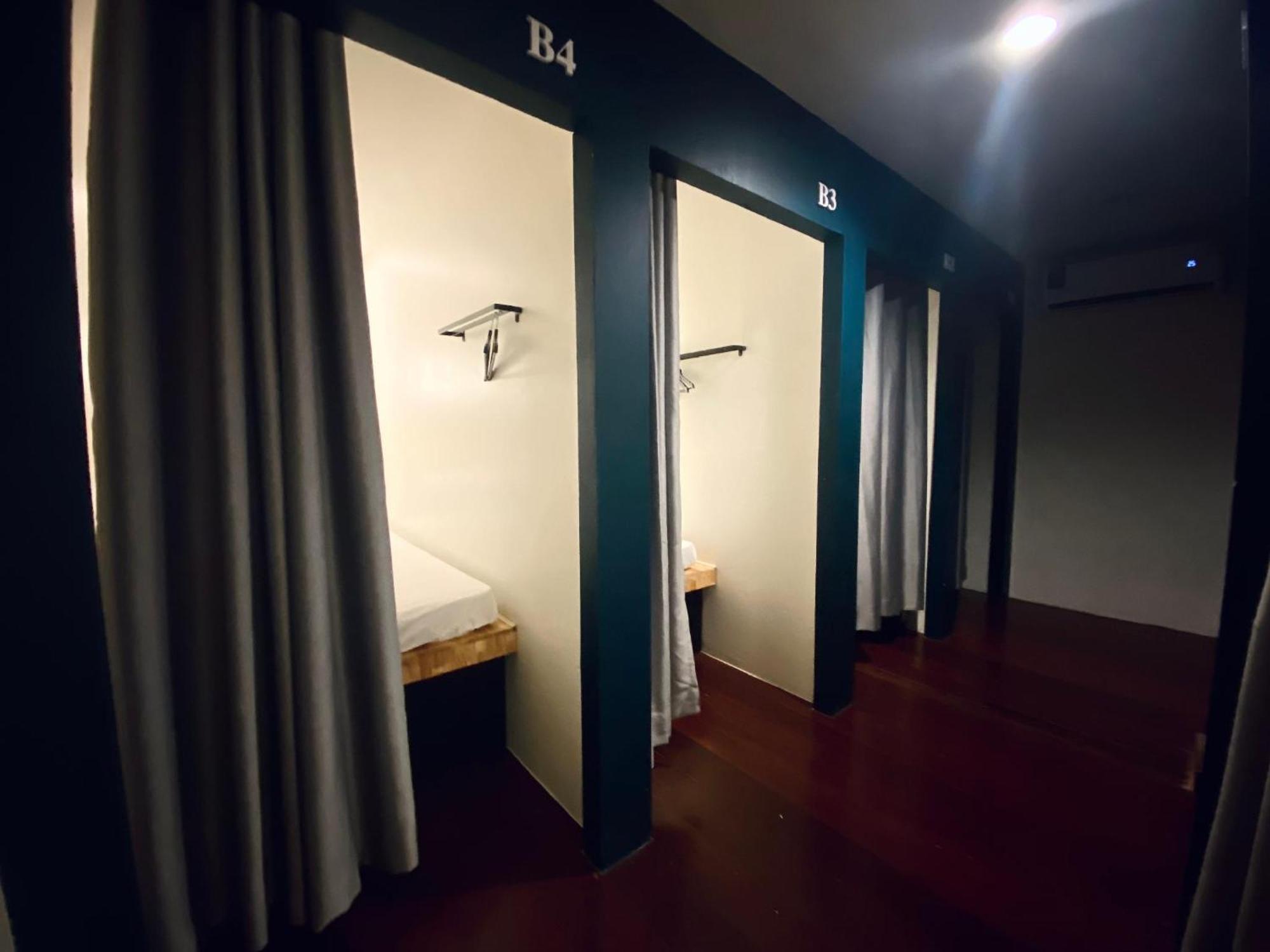 Forgotten Hostel Silom Μπανγκόκ Εξωτερικό φωτογραφία