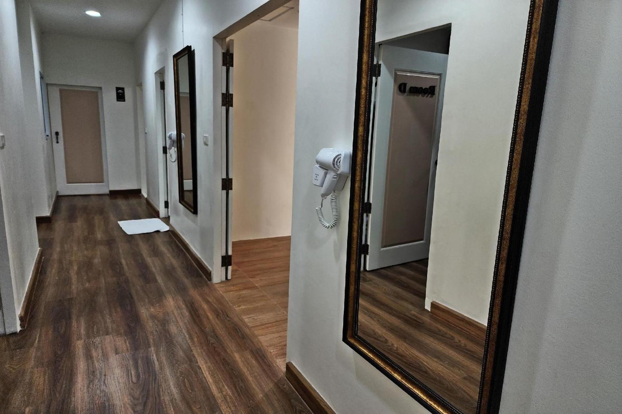 Forgotten Hostel Silom Μπανγκόκ Εξωτερικό φωτογραφία