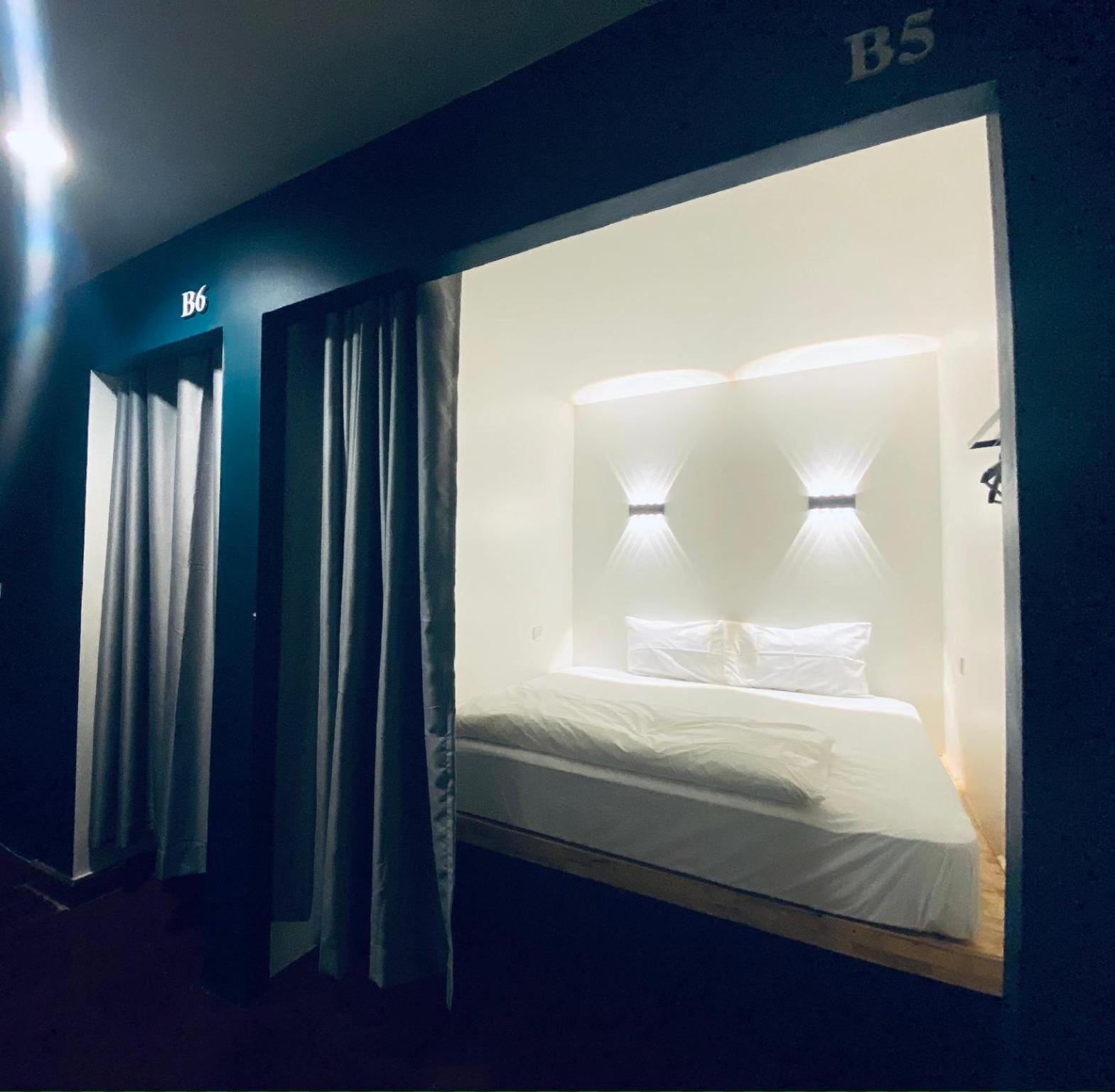 Forgotten Hostel Silom Μπανγκόκ Εξωτερικό φωτογραφία